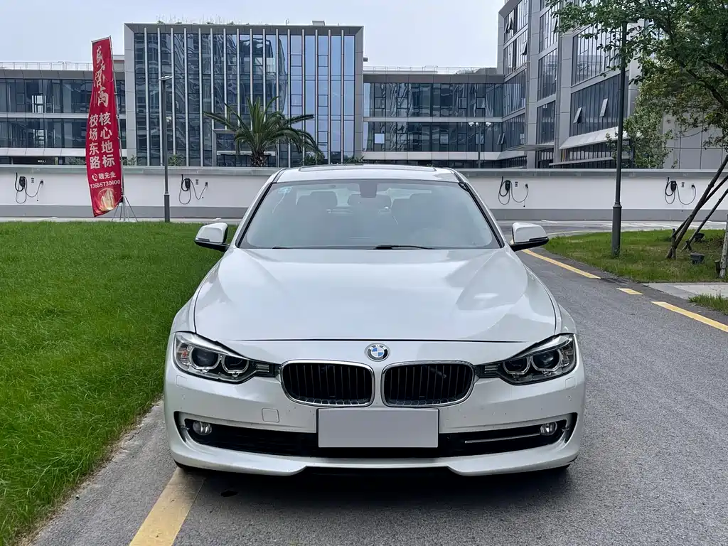 BMW 3 Series 2014 — фото 2