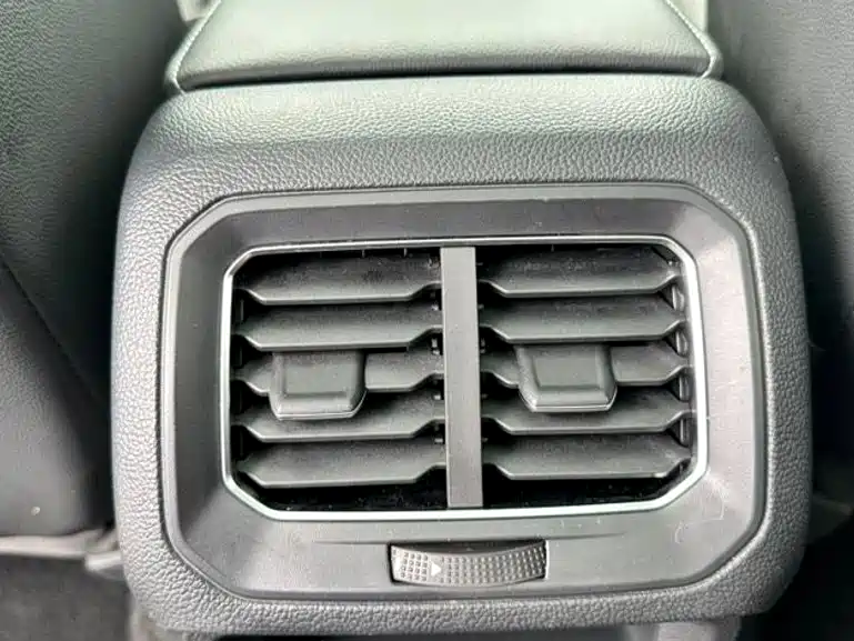 Volkswagen Tiguan L 2023 — фото 19