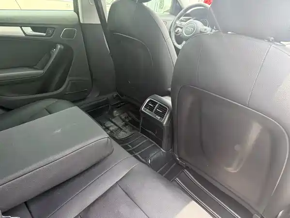 Audi A4L 2016