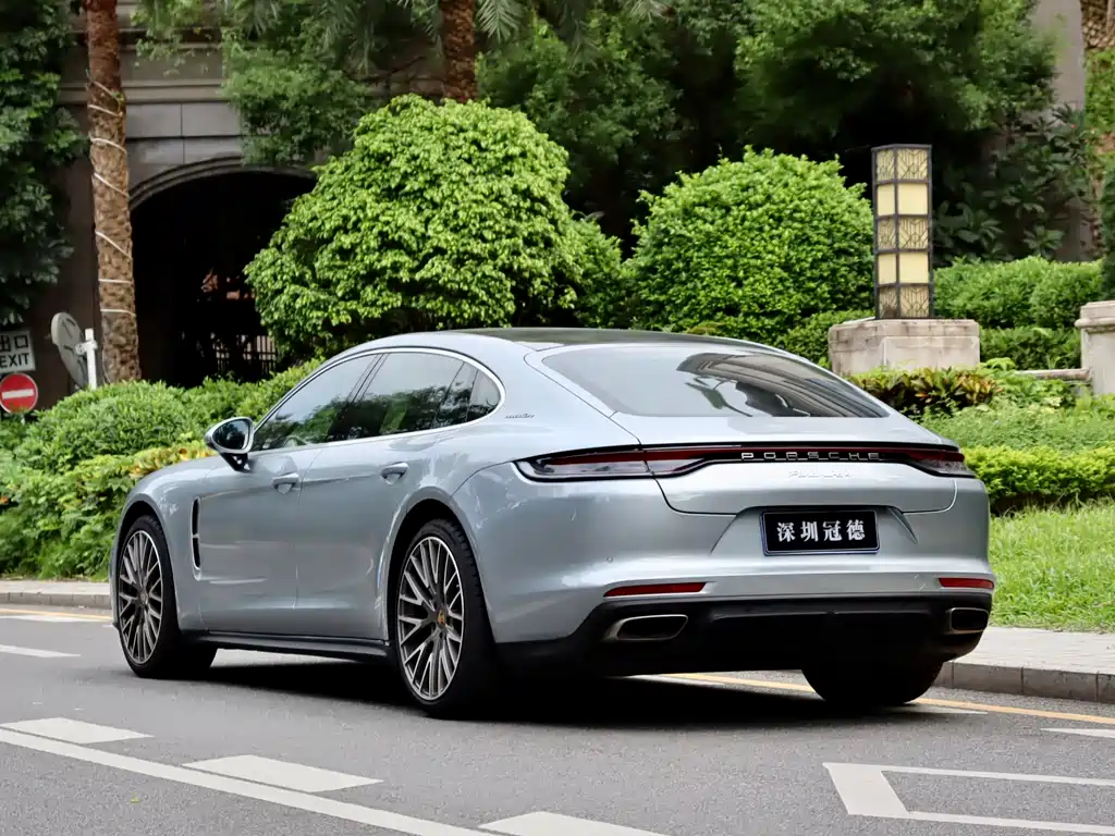 Porsche Panamera 2022 — фото 6