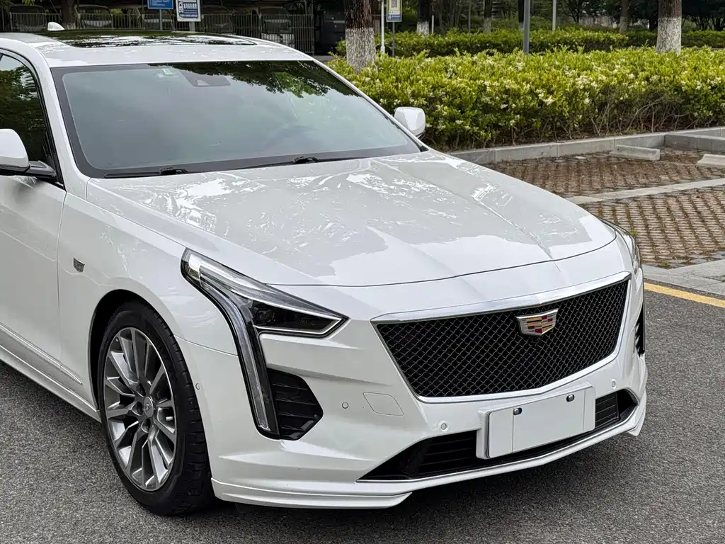 Cadillac CT6 2019 — фото 18