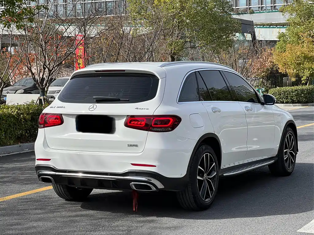 Mercedes-Benz GLC 2019 — фото 17