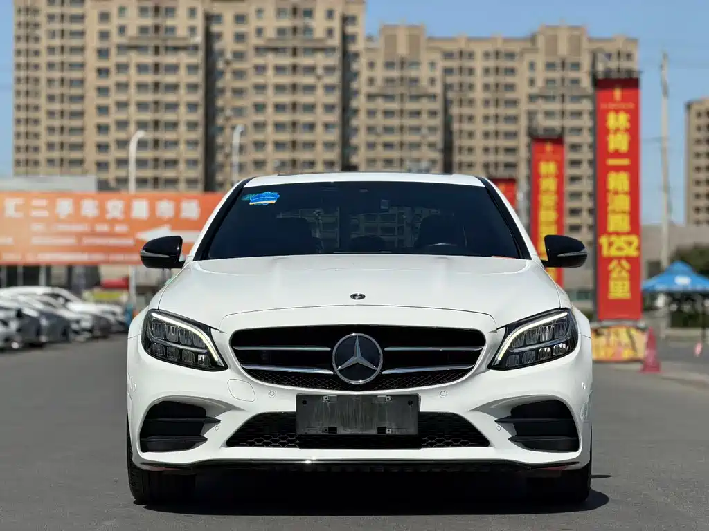 Mercedes-Benz C-Class 2019