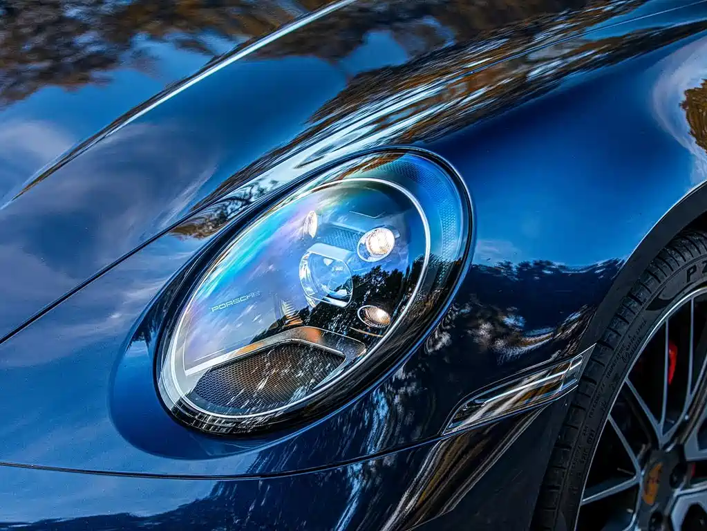 Porsche 911 2021 — фото 16