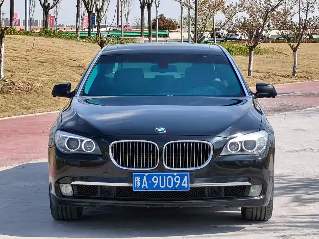 BMW 7 Series 2014 — фото 2