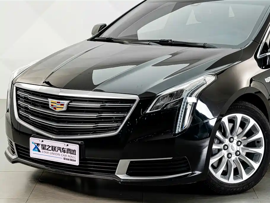Cadillac XTS 2018 — фото 2