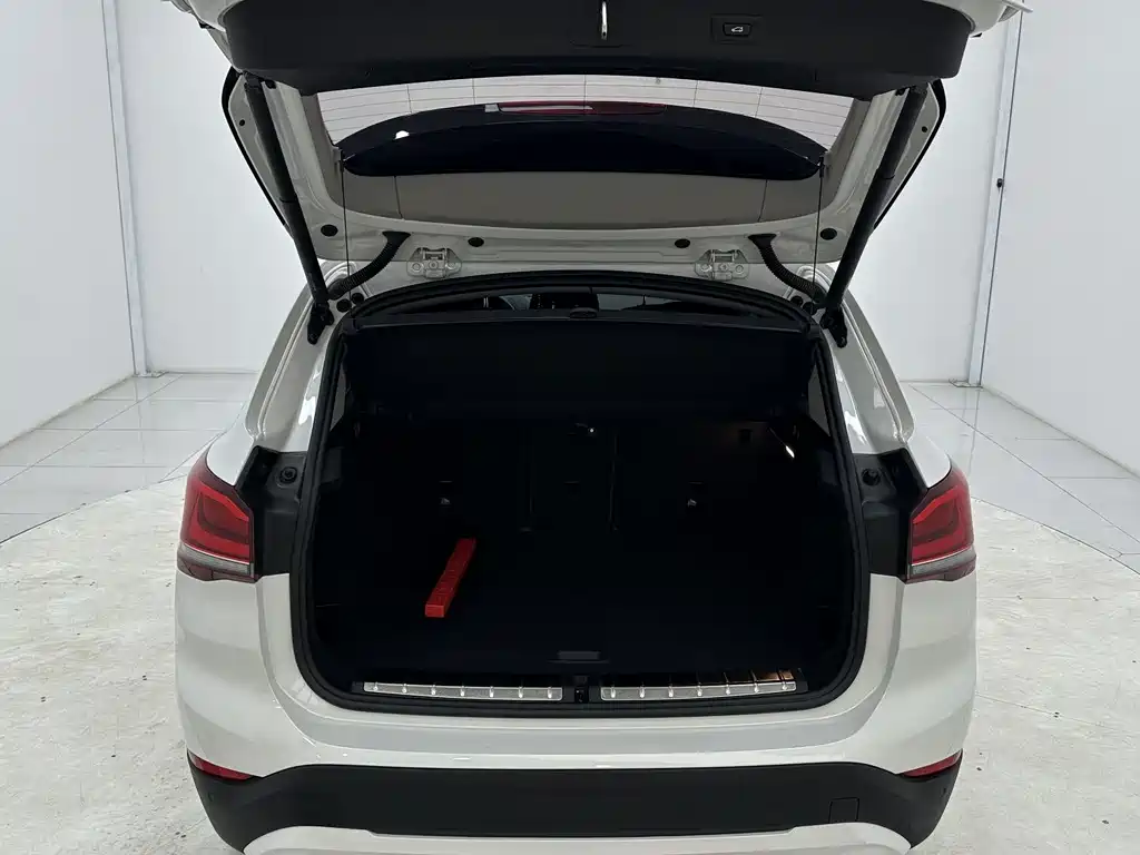 BMW X1 2022 — фото 16