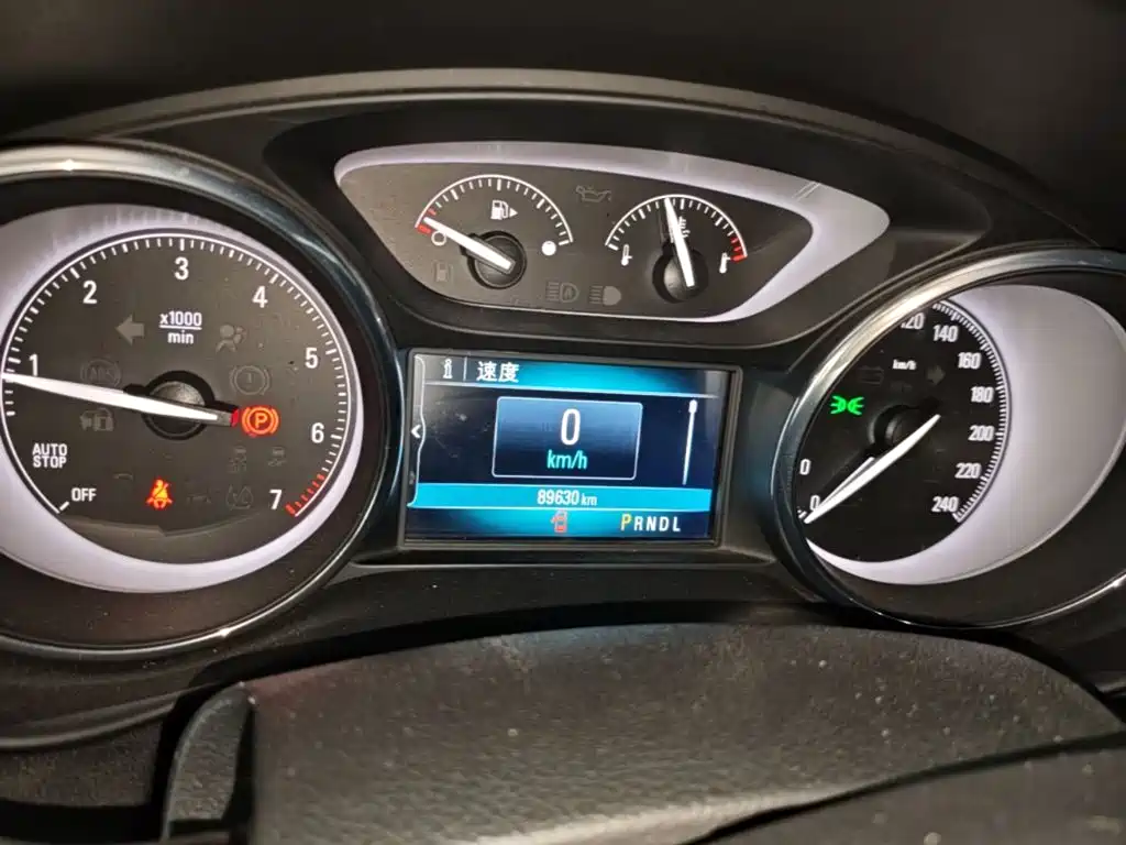Buick Envision Plus 2019 — фото 12
