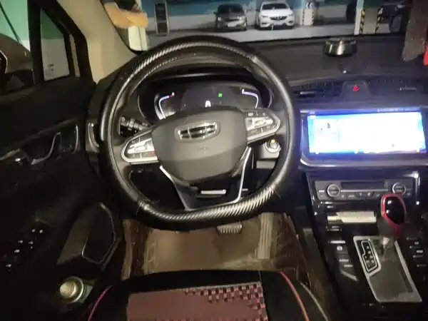 Geely Emgrand GS 2020