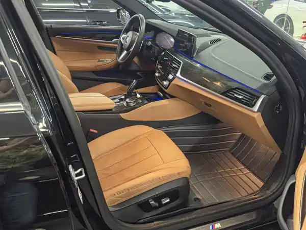 BMW 5 Series 2020
