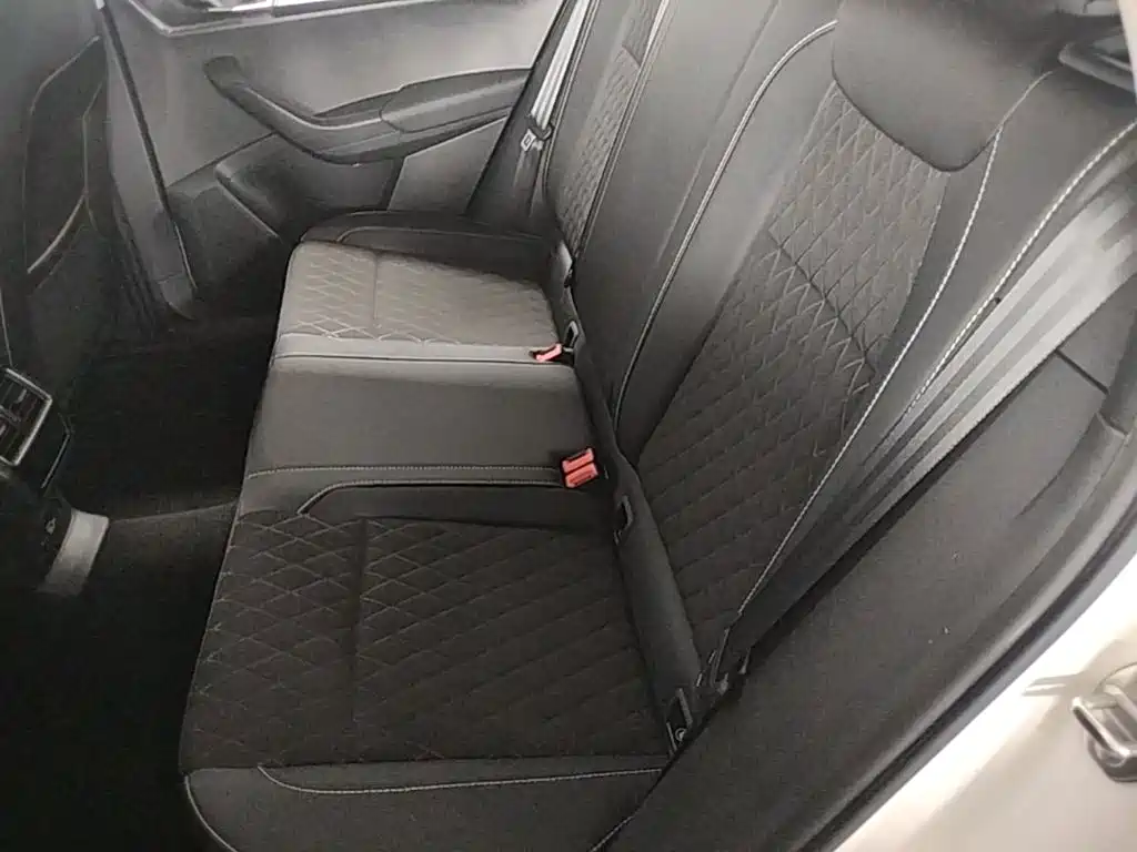 Skoda Karoq 2021 — фото 17