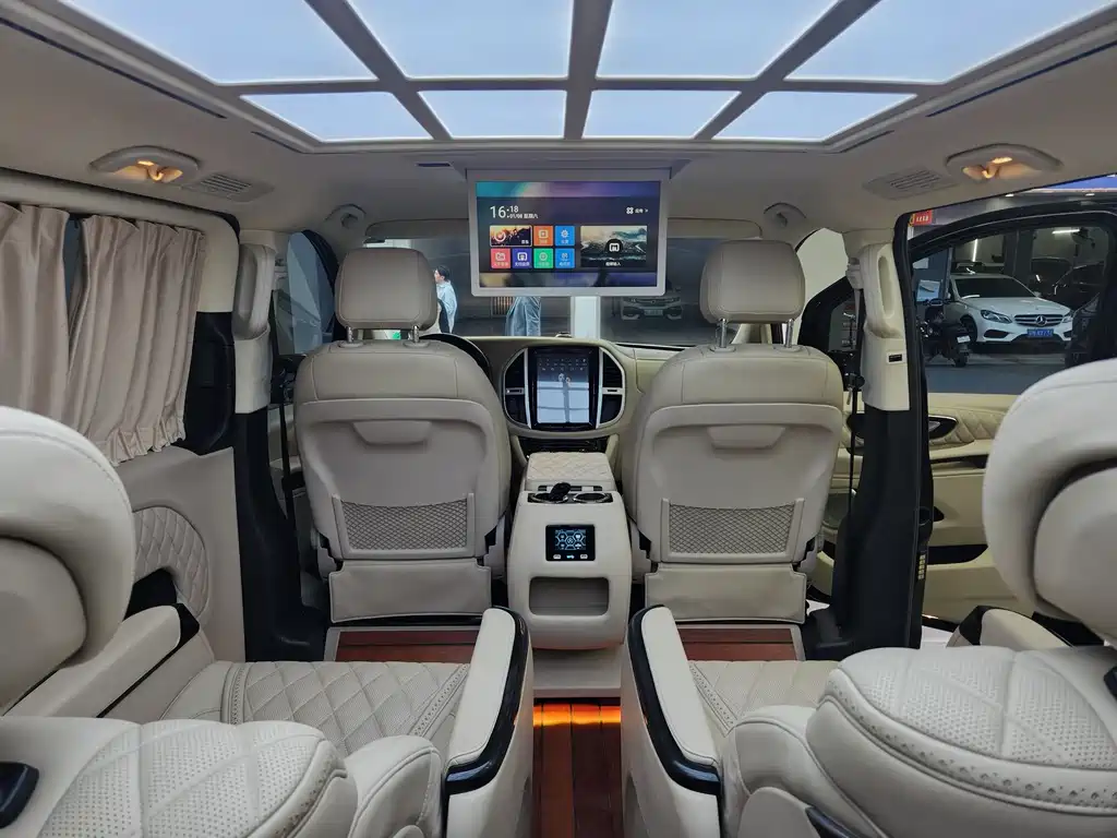 Mercedes-Benz Vito 2020 — фото 15