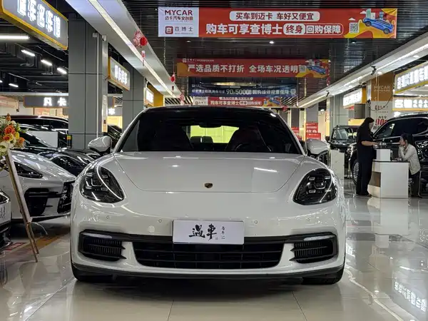Porsche Panamera 2020