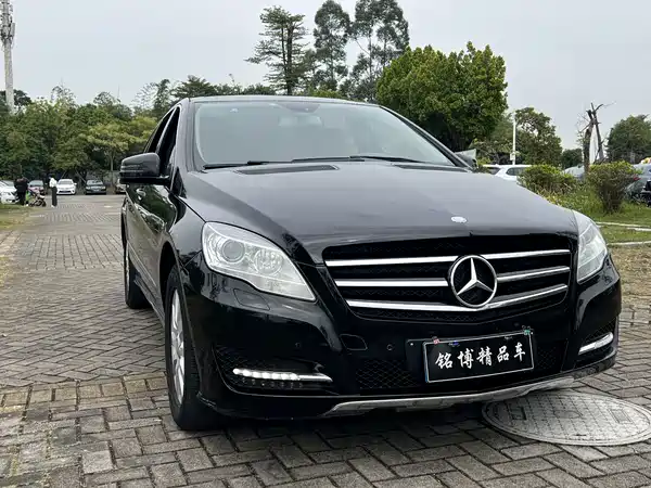 Mercedes-Benz R-Class 2016