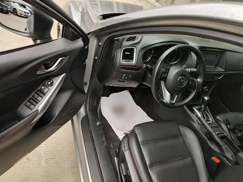 Mazda Atenza 2015 — фото 16