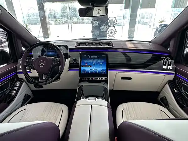 Mercedes-Benz Vito 2024