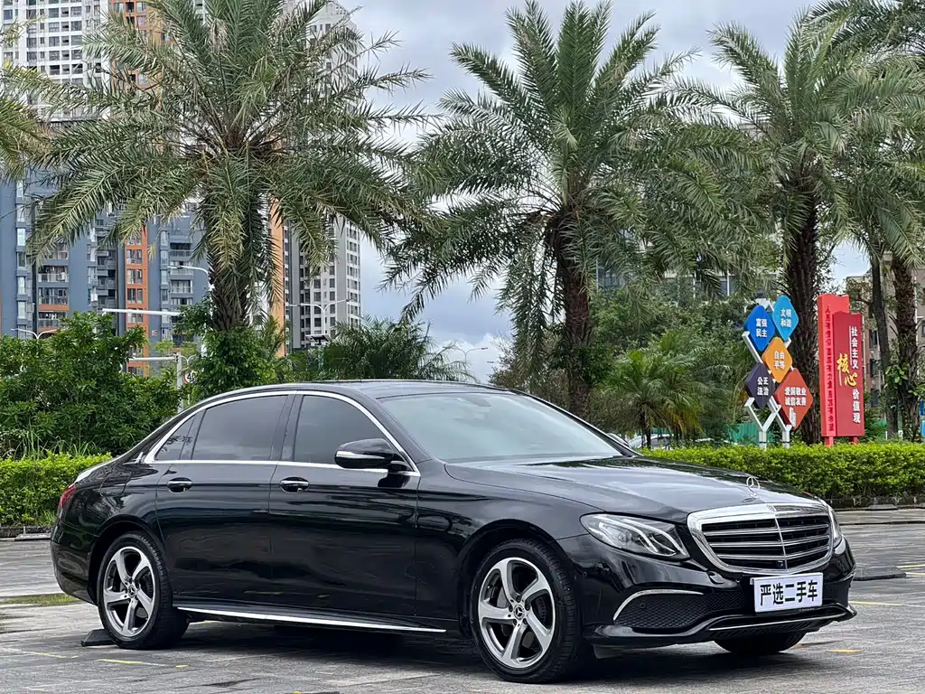 Mercedes-Benz E-Class 2018 — фото 9