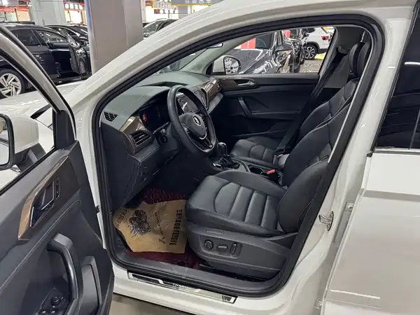 Volkswagen Tharu 2023