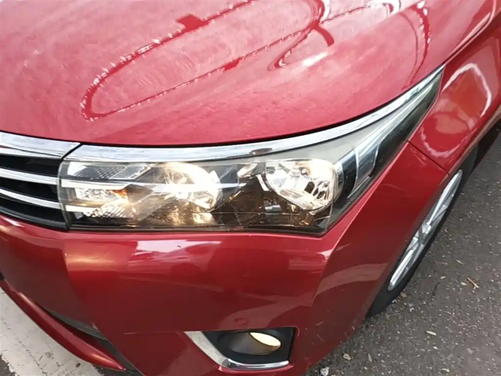 Toyota Corolla 2015 — фото 24