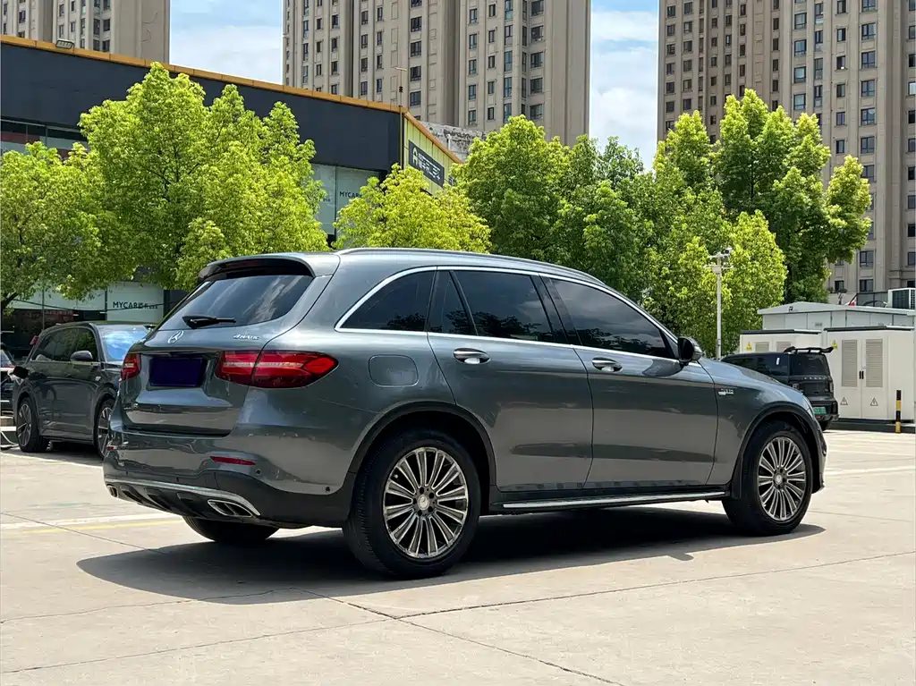 Mercedes-Benz GLC 2016 — фото 13