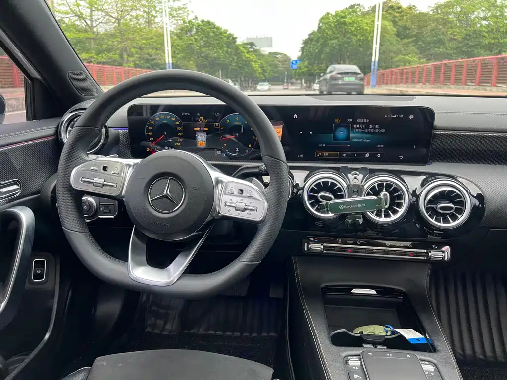 Mercedes-Benz A-Class 2020 — фото 13
