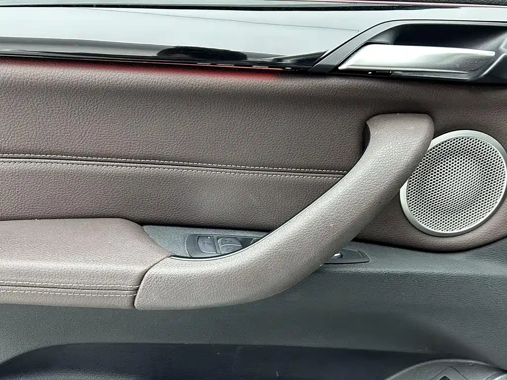 BMW X1 2022 — фото 12