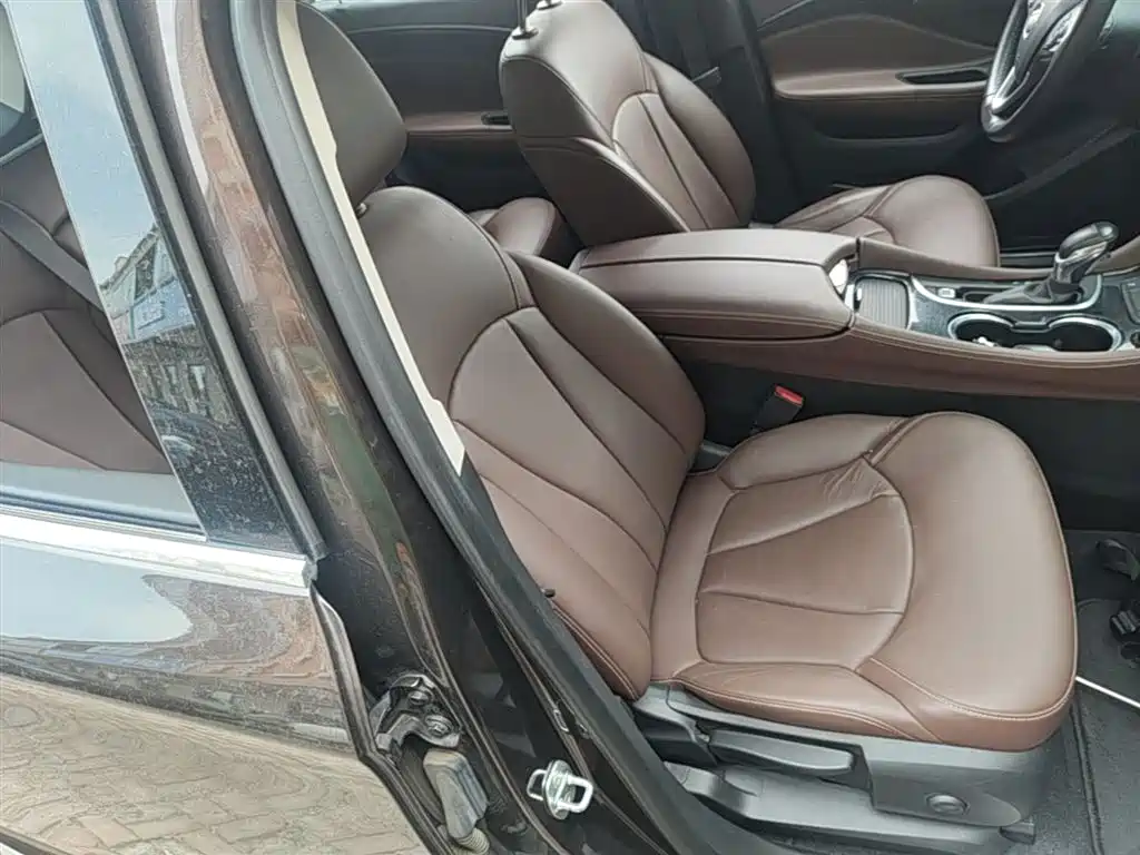 Buick Envision Plus 2021 — фото 25
