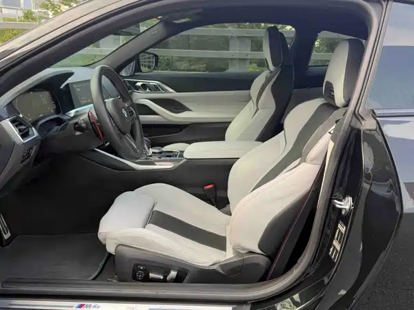 BMW M4 2021