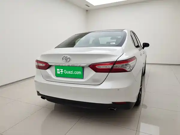 Toyota Camry 2019