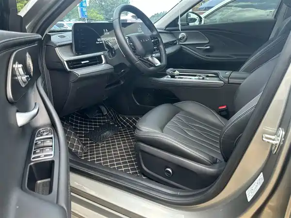 Chery Arrizo 8 2024