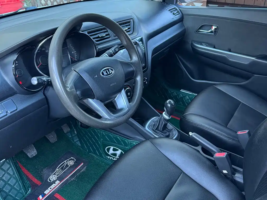 Kia K2 2012