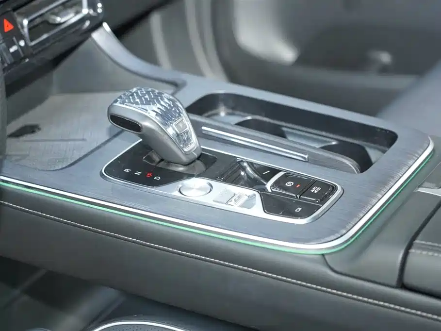 GAC Motor Trumpchi GS8 2023 — фото 13