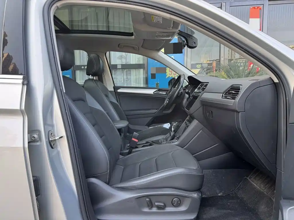 Volkswagen Tiguan L 2019