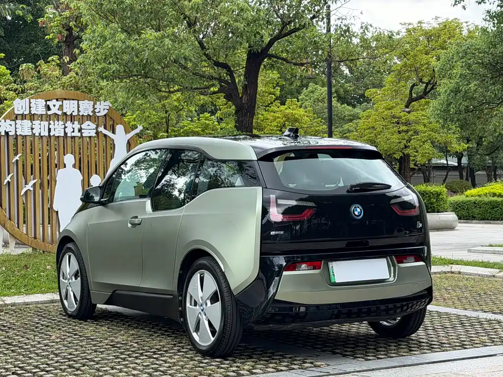 BMW i3 2017 — фото 20