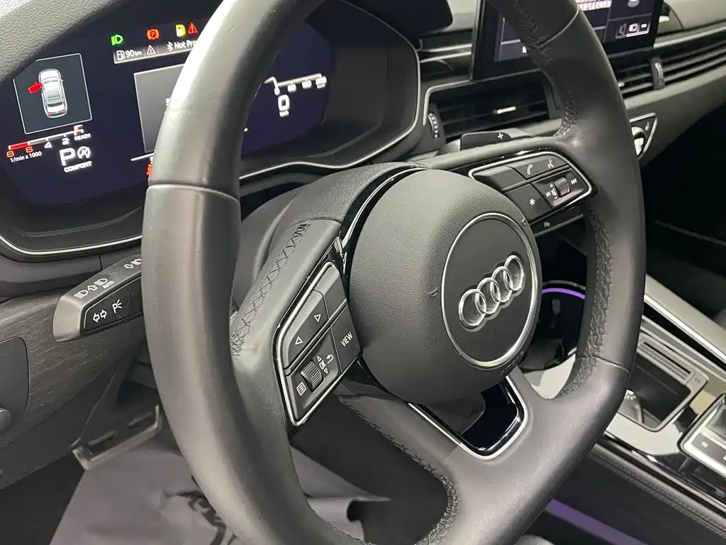 Audi A4L 2023 — фото 19