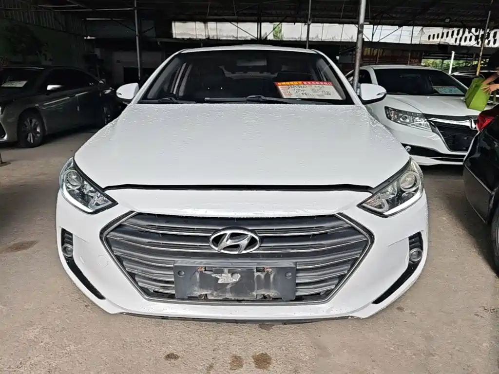 Hyundai Celesta 2017 — фото 3