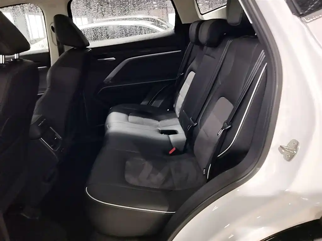 Haval H6 2021 — фото 17