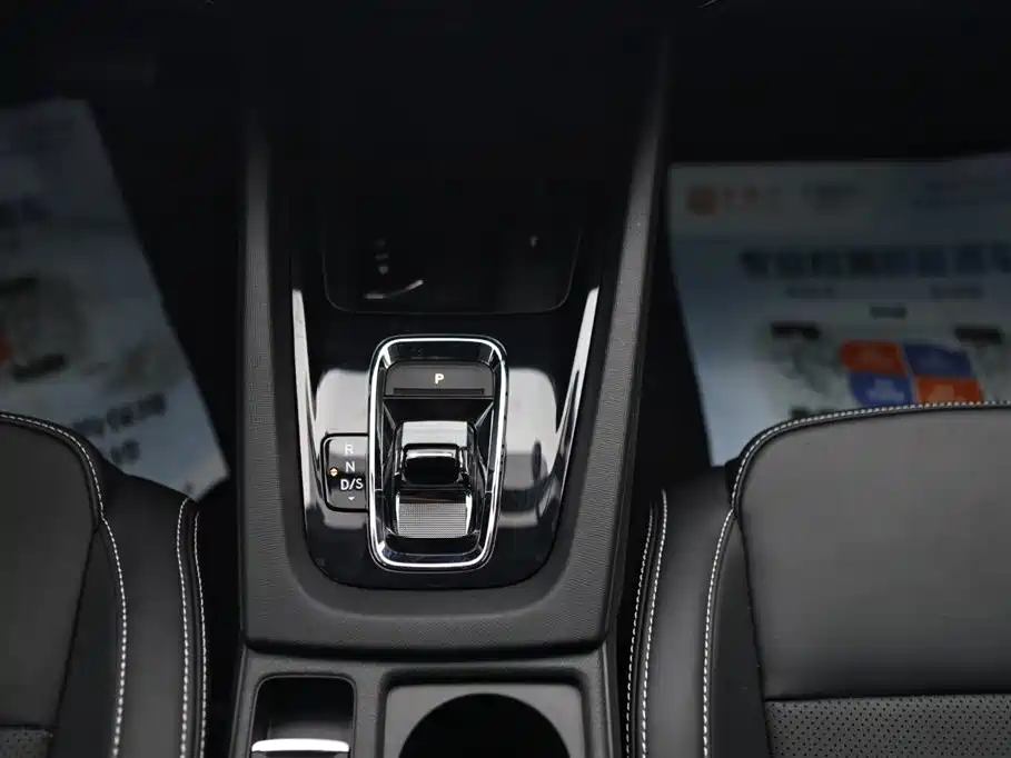 Skoda Octavia 2023 — фото 18