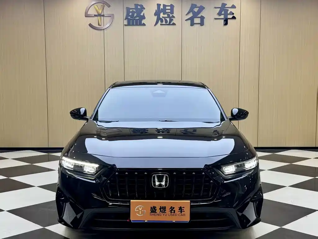 Honda Inspire 2026 — фото 2