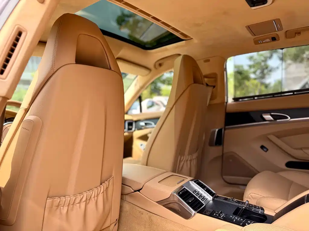 Porsche Panamera 2015 — фото 13