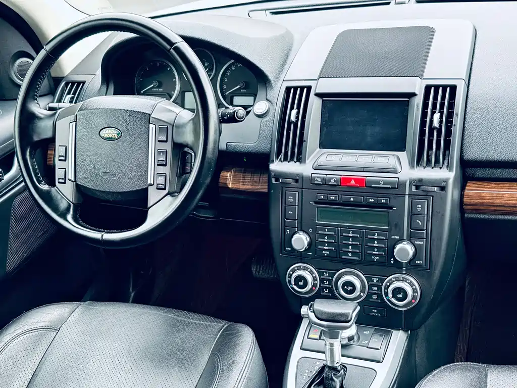 Land Rover Freelander 2 2009 — фото 11