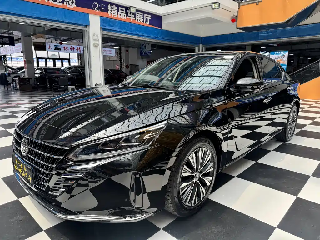 Nissan Teana 2023