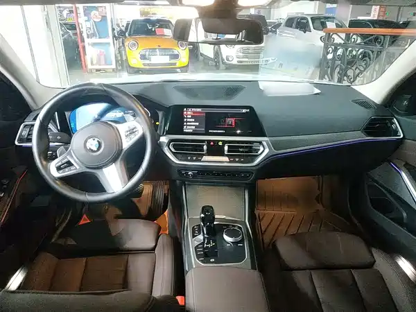BMW 3 Series 2021