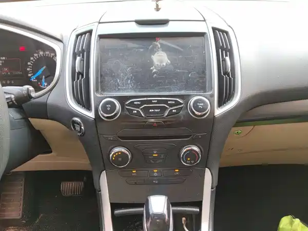 Ford Edge 2017