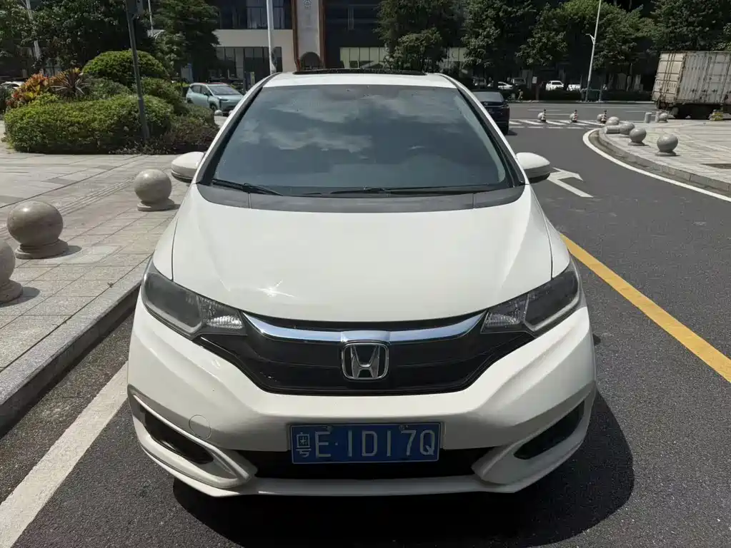 Honda Fit 2019 — фото 8