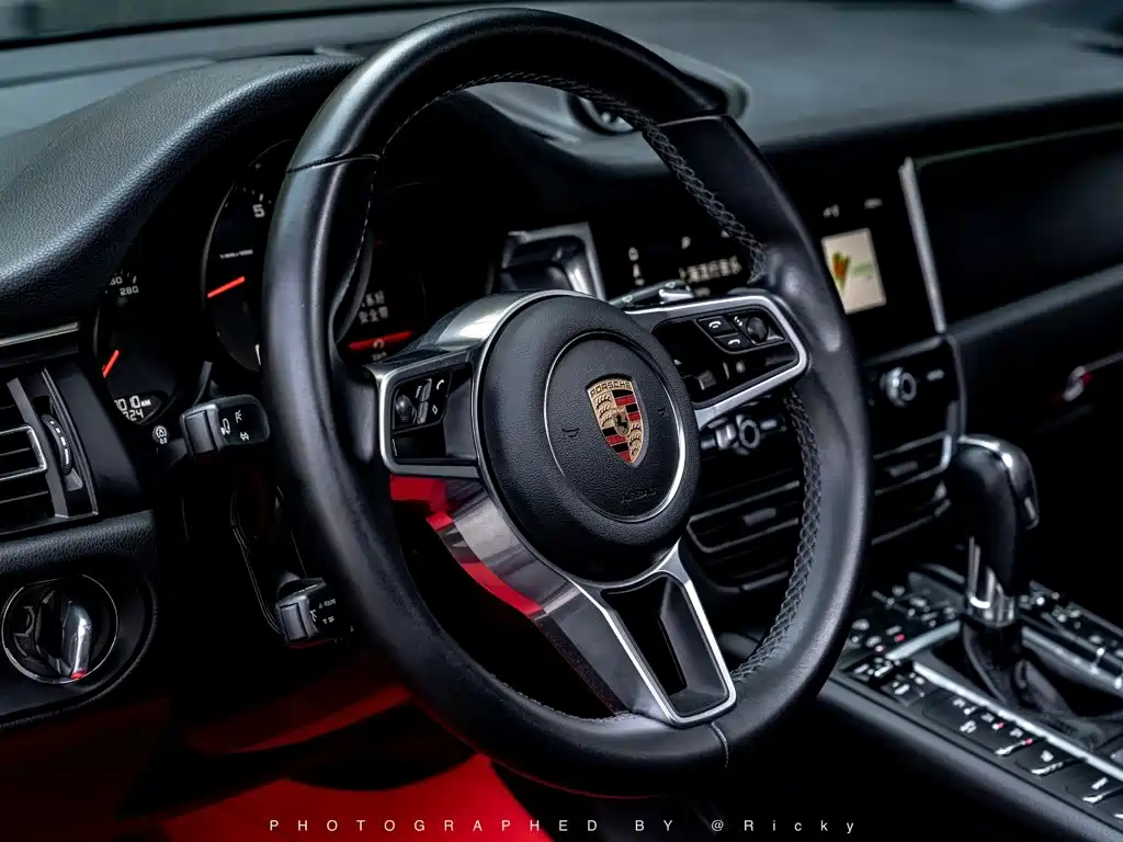 Porsche Macan 2020 — фото 4