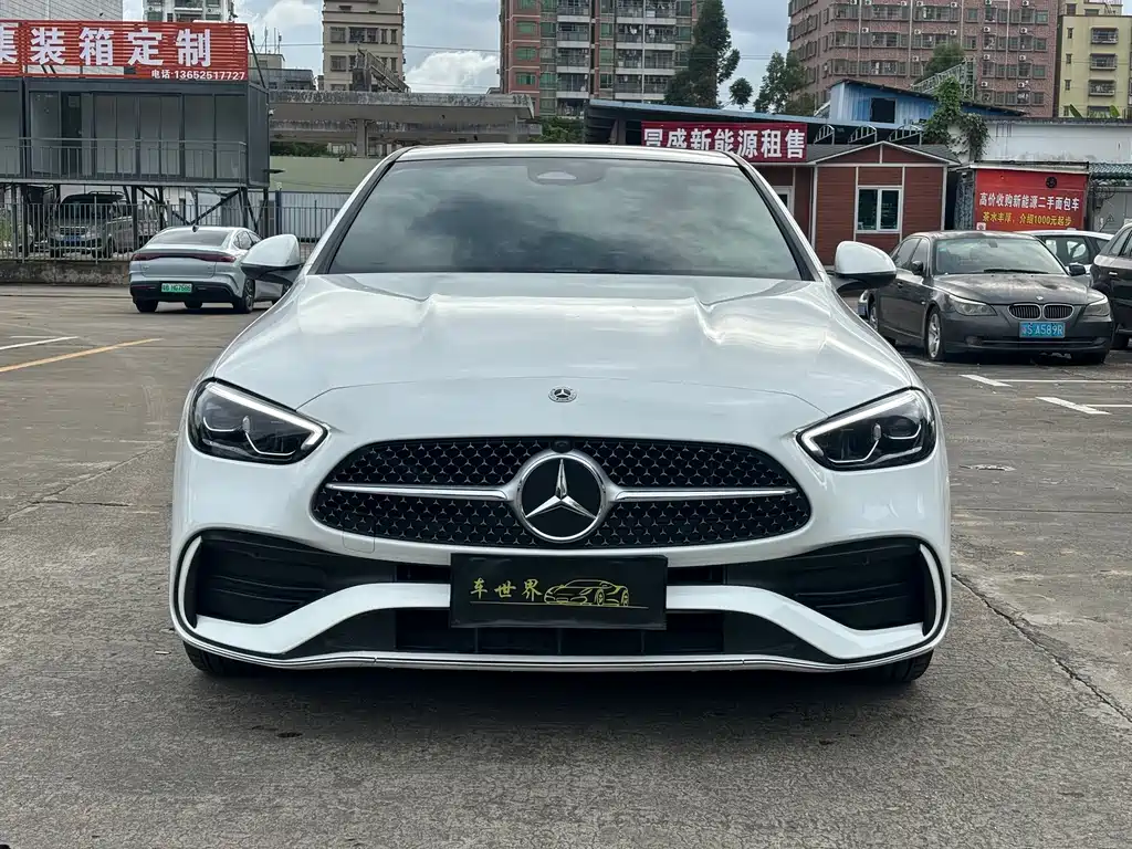 Mercedes-Benz C-Class 2023 — фото 2