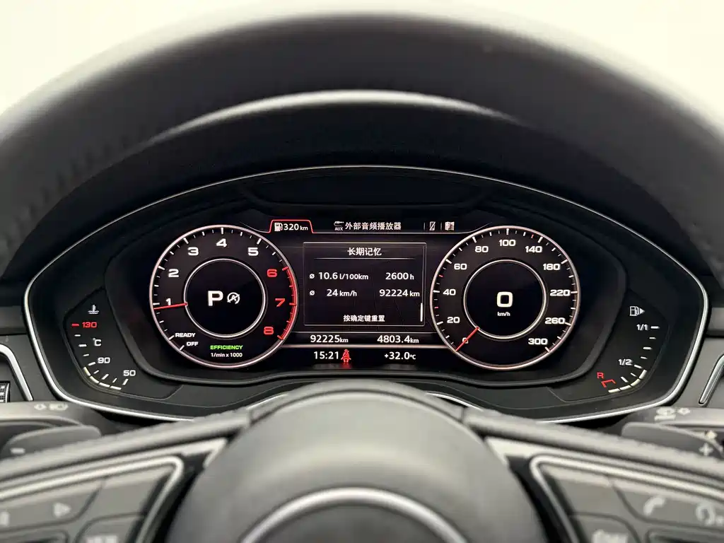 Audi A4L 2018 — фото 15