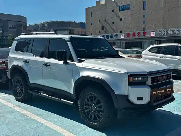 Toyota Prado 2025