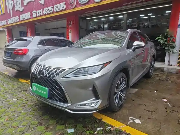 Lexus RX 2022